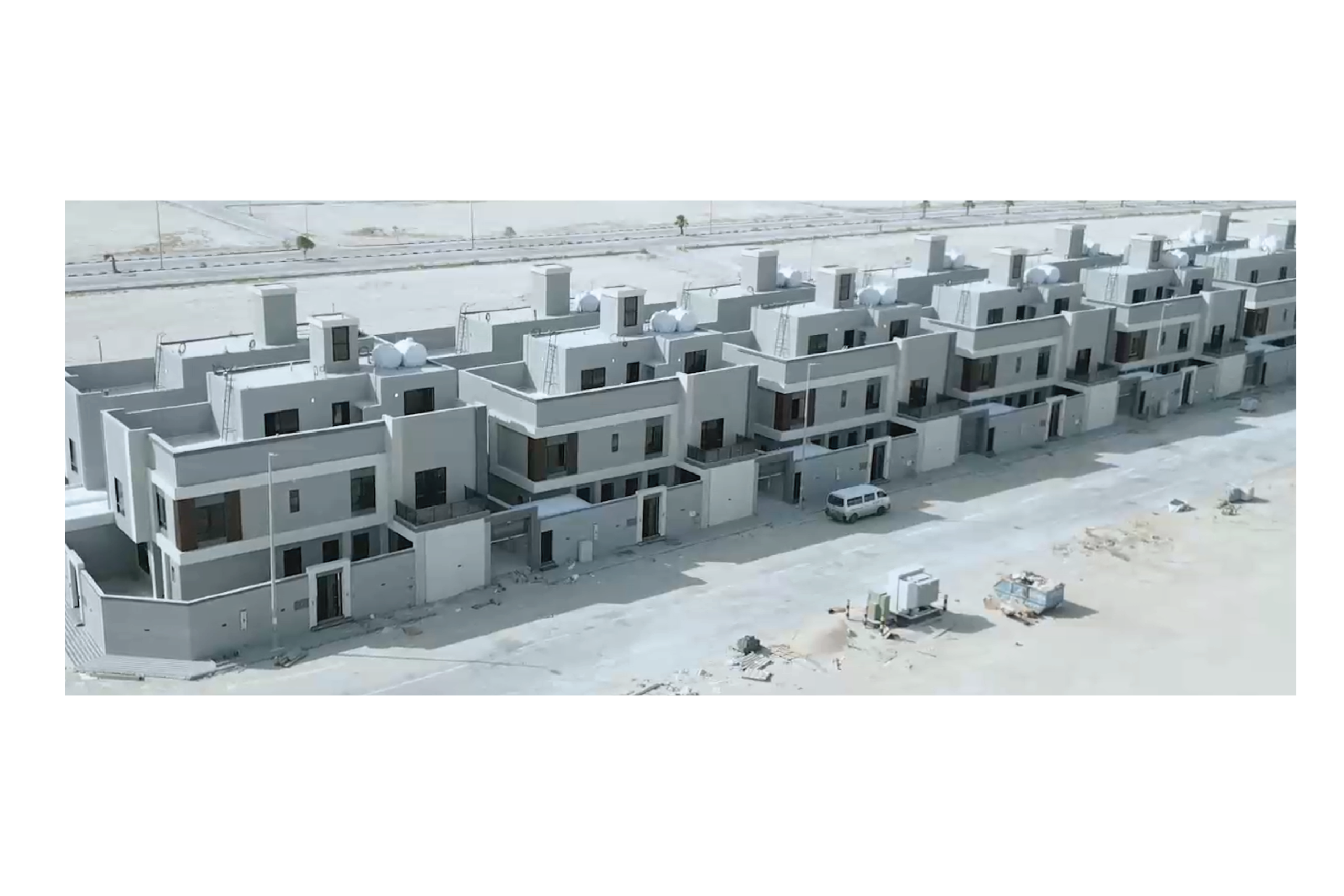 سواعد الشرق